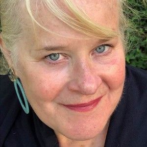 Meet your Posher, April